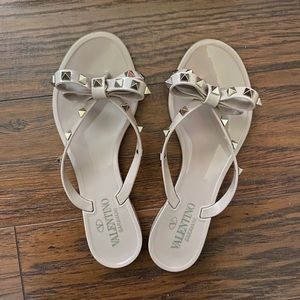 Valentino Garavani Rockstud Jelly Sandal